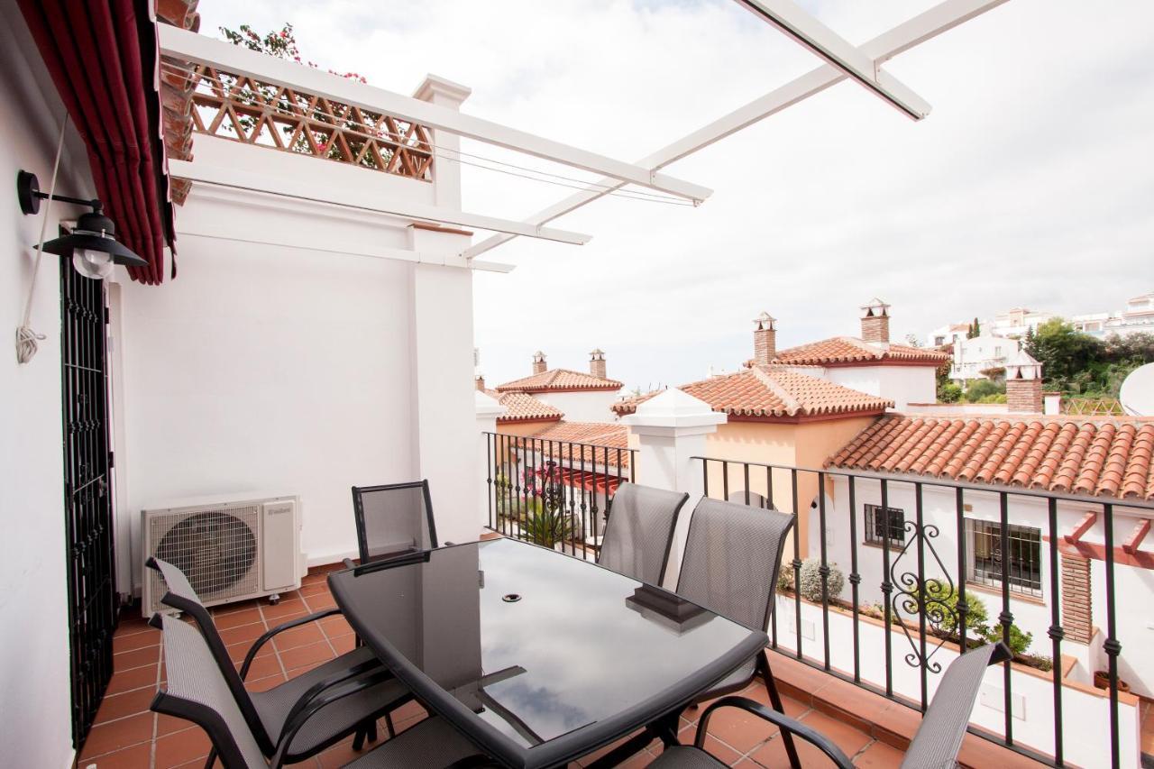 Residencial Aljamar Apartment Nerja Ngoại thất bức ảnh