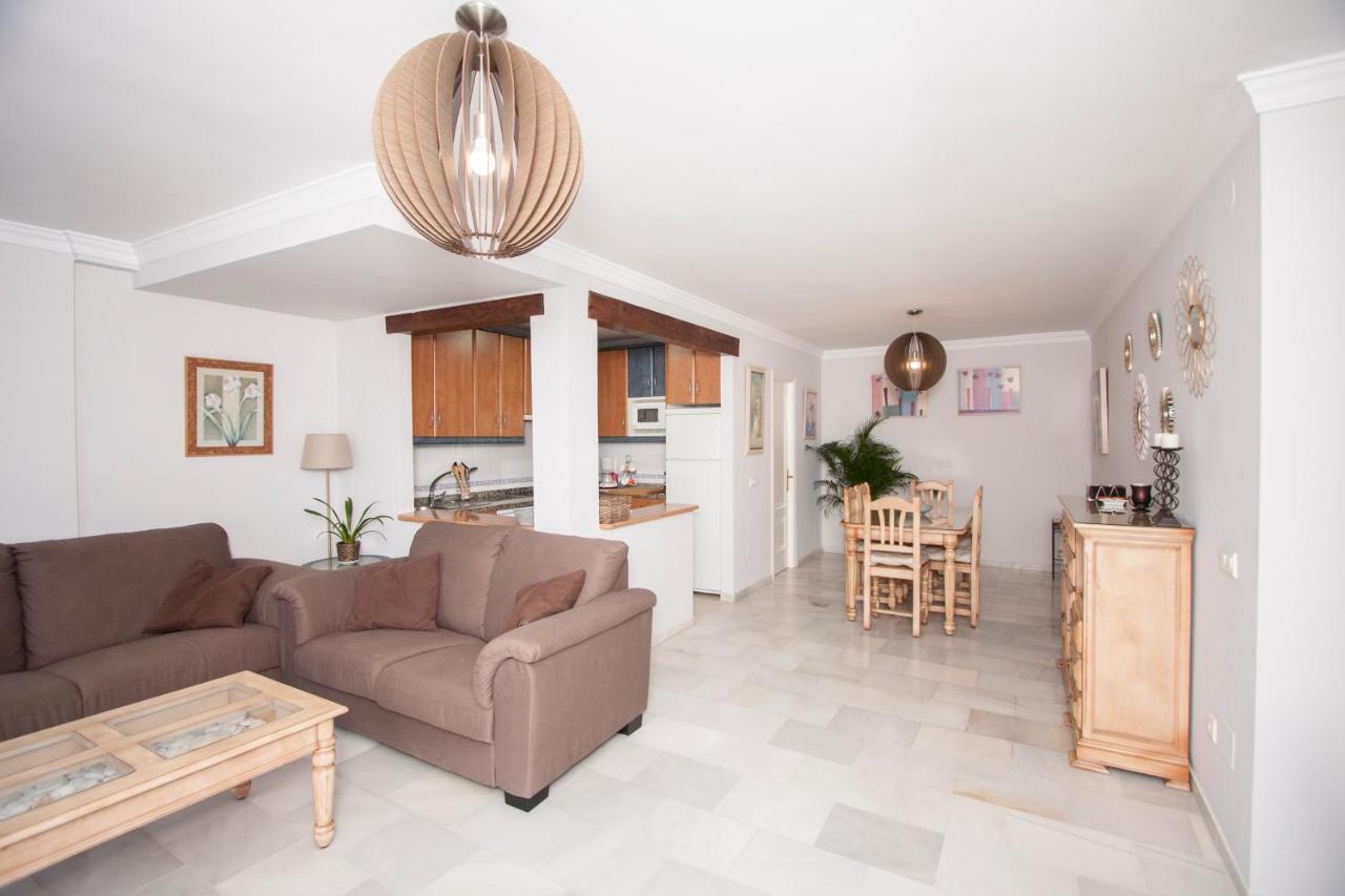 Residencial Aljamar Apartment Nerja Ngoại thất bức ảnh